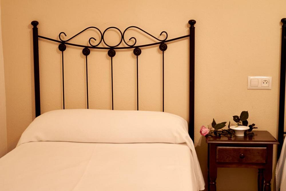 Cortijo Prados Casas Rurales Amable- Yeste מראה חיצוני תמונה